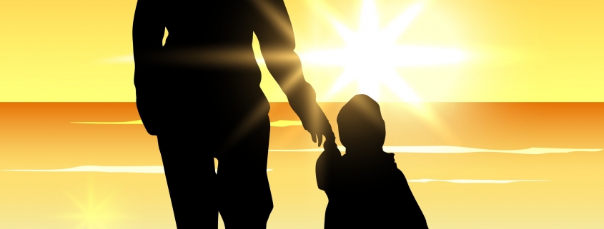 silhouette of a mother with her child on evening background Mk hjjuO